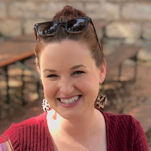 Meet your Posher, Olivia